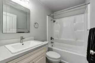 Photo #4: 222002568 Listing