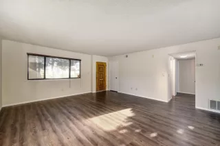 Photo #4: 222002605 Listing