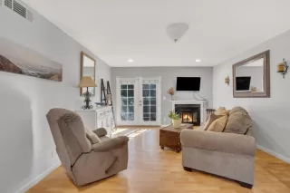 Photo #6: 222002720 Listing