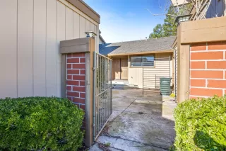 Photo #5: 222002733 Listing