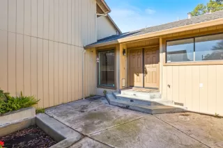 Photo #6: 222002733 Listing