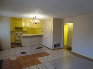 Photo #4: 222002799 Listing