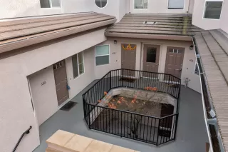 Photo #1: 222003391 Listing