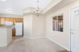 Photo #4: 222003391 Listing