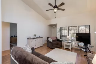 Photo #4: 222003638 Listing 