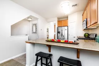 Photo #1: 222003715 Listing 