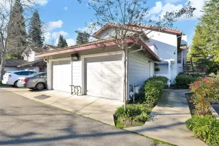 Photo #2: 222003965 Listing