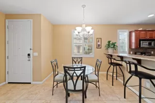 Photo #5: 222004090 Listing