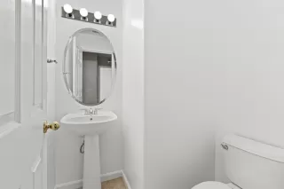 Photo #5: 222005409 Listing