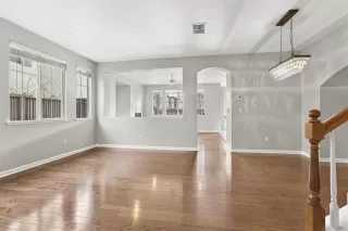 Photo #6: 222005409 Listing