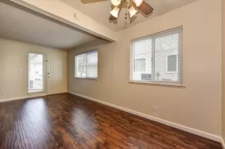 Photo #2: 222005856 Listing 