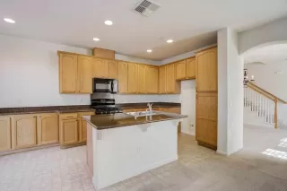 Photo #1: 222006012 Listing