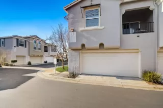 Photo #4: 222006012 Listing