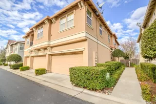 Photo #1: 222007065 Listing