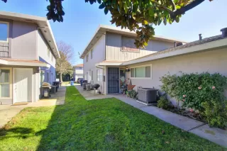 Photo #6: 222007096 Listing 