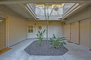 Photo #1: 222007652 Listing