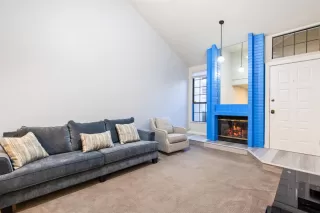 Photo #5: 222007854 Listing