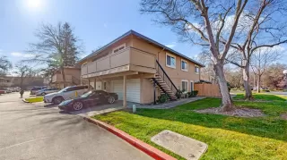 Photo #2: 222008080 Listing 