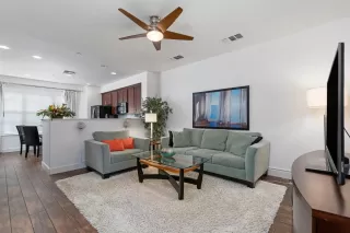 Photo #2: 222009338 Listing