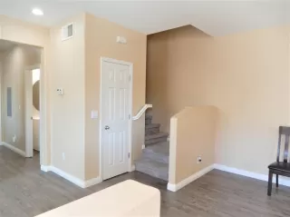 Photo #2: 222009842 Listing 