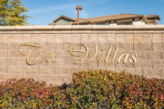 Photo #1: 222010428 Listing 