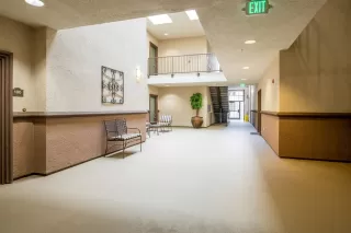 Photo #4: 222010428 Listing 