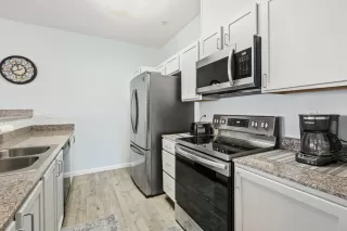 Photo #6: 222010572 Listing