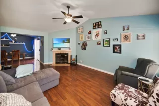 Photo #2: 222010635 Listing