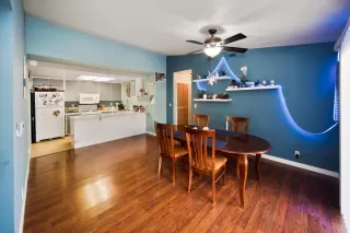 Photo #5: 222010635 Listing