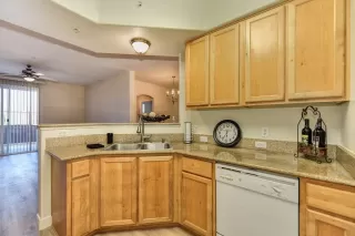 Photo #2: 222011917 Listing