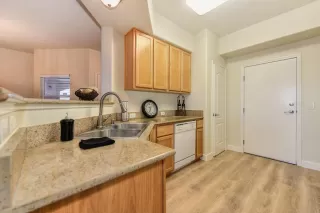 Photo #3: 222011917 Listing