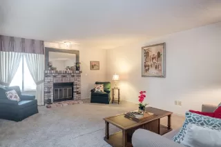 Photo #4: 222012278 Listing