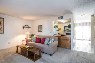 Photo #5: 222012278 Listing