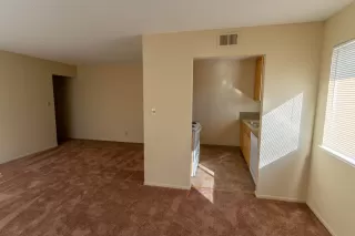 Photo #1: 222012380 Listing