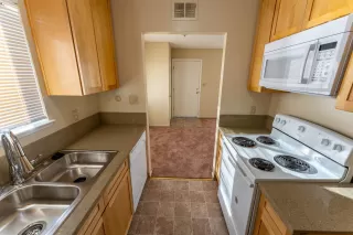 Photo #4: 222012380 Listing