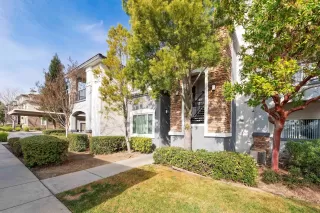 Photo #1: 222012706 Listing