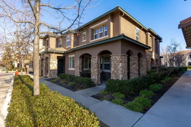 MLS: 222013186 Condo For Sale