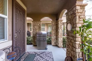 Photo #5: 222013186 Listing