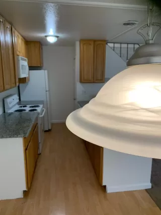 Photo #2: 222013220 Listing