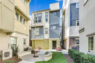 Photo #1: 222013380 Listing