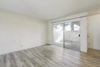 Photo #3: 222013561 Listing