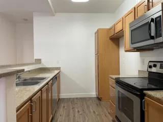 Photo #3: 222013618 Listing 