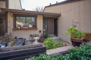 Photo #1: 222014209 Listing