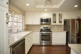 Photo #3: 222014209 Listing