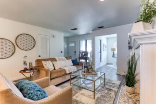 Photo #3: 222014378 Listing