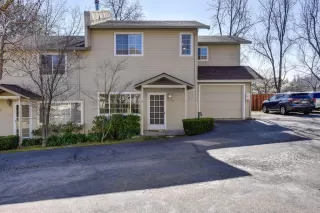 Photo #1: 222014420 Listing 