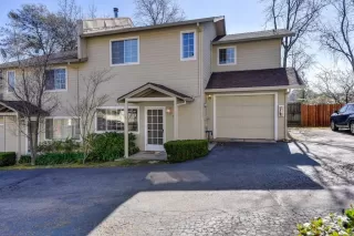 Photo #2: 222014420 Listing 