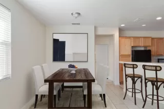 Photo #5: 222014443 Listing