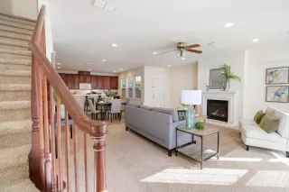 Photo #3: 222015004 Listing