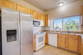 Photo #1: 222015146 Listing